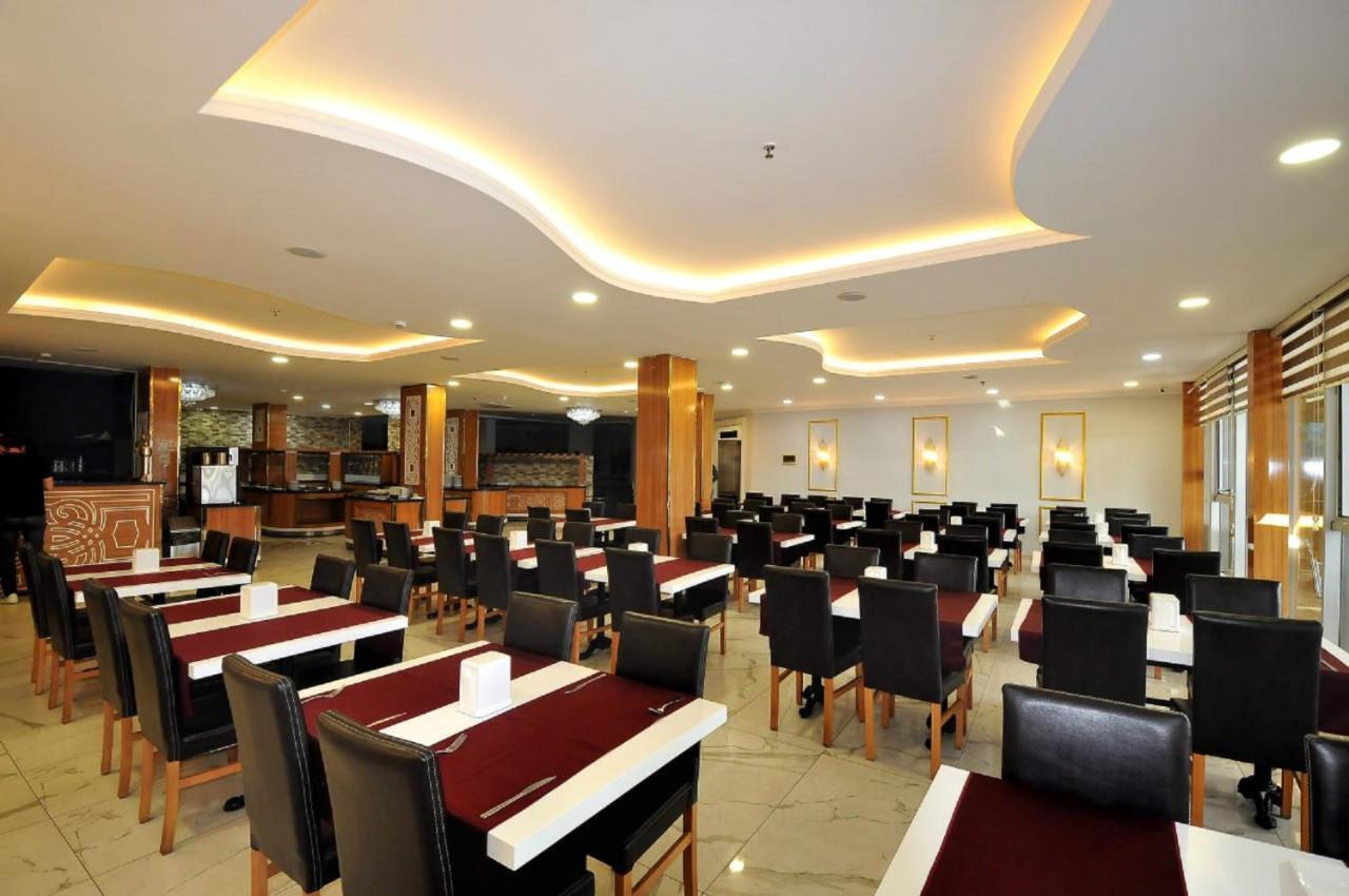 Uk Blue Coast Hotel (Adults Only) Аланя Екстериор снимка